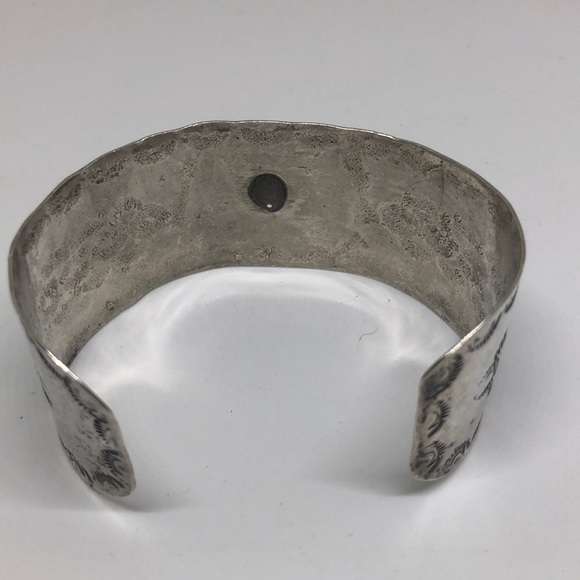Vintage Native American cuff bangle sterling - Picture 4 of 5